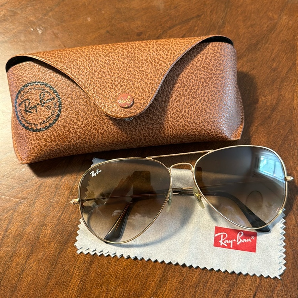 Ray Ban Aviator Sunglasses